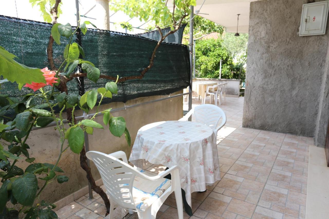 Apartments By The Sea Luka Dubrava, Peljesac - 284 Janjina Buitenkant foto